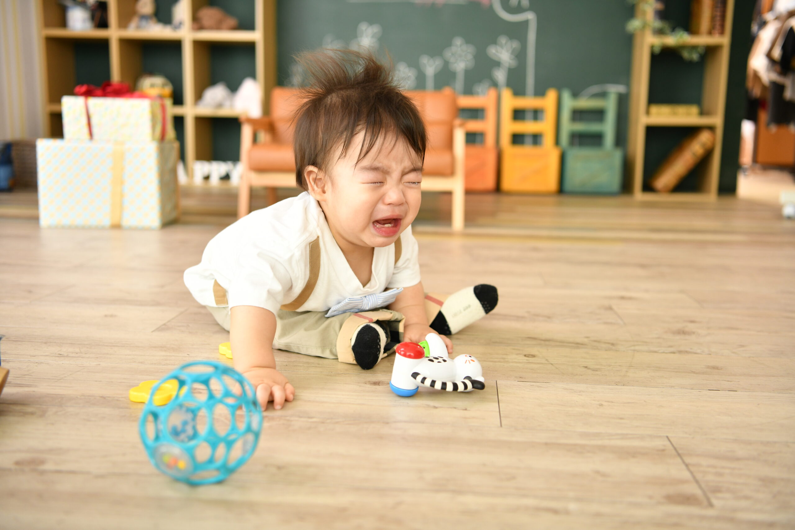 【生後半年～1歳】人見知りのお子さま向け！写真館に行く前にしておくといい準備とは？