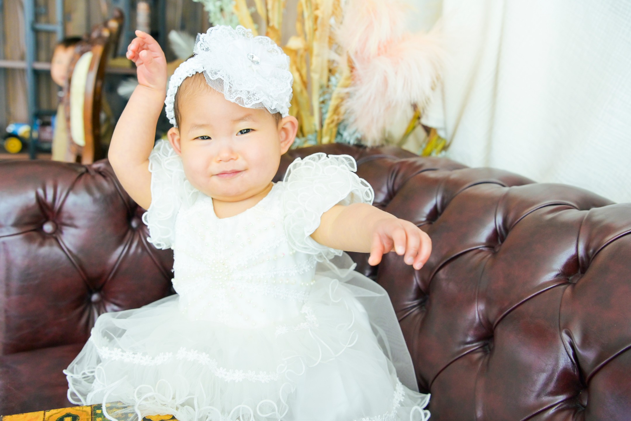 おもしろポーズもかわいい誕生日写真