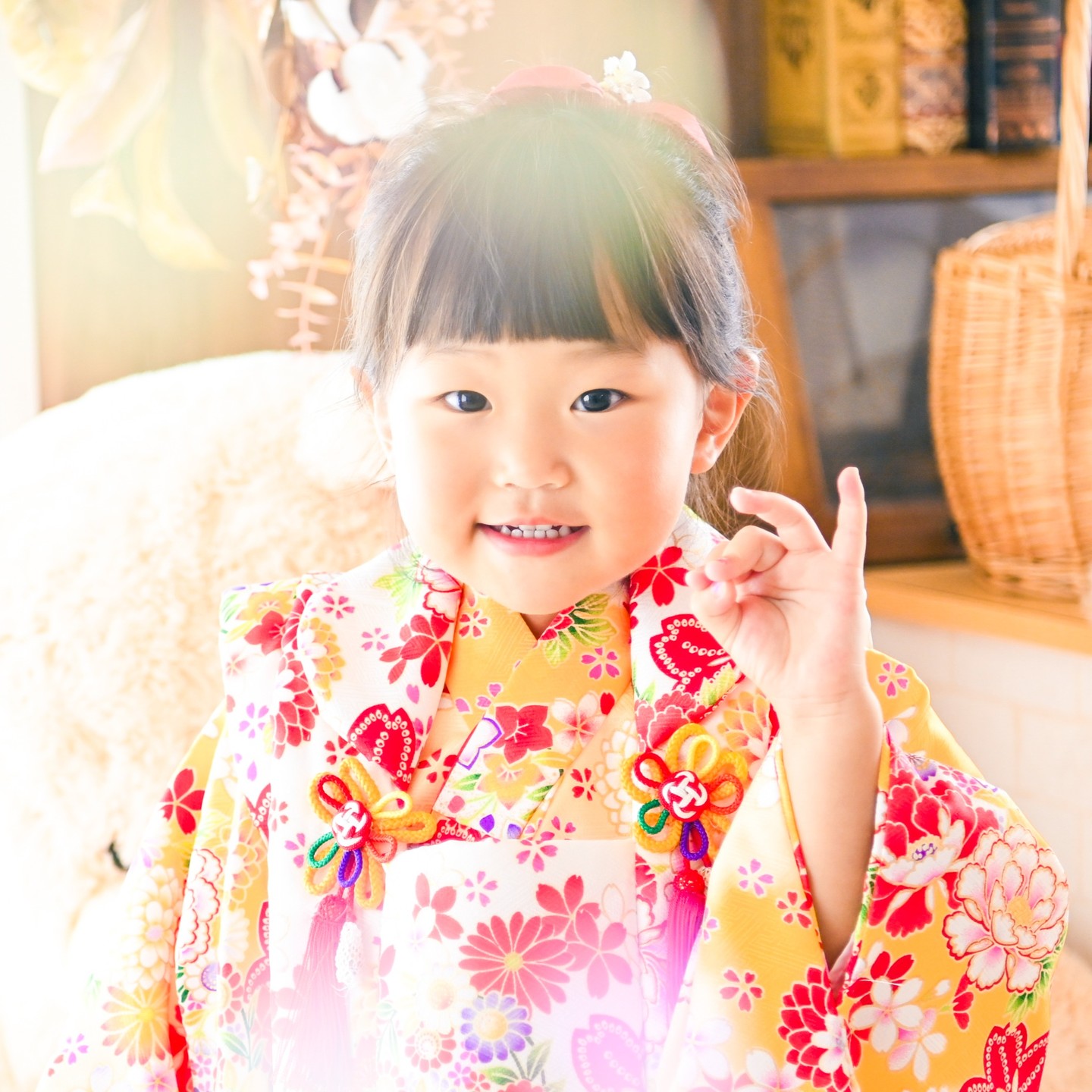 かわいいポーズで七五三
